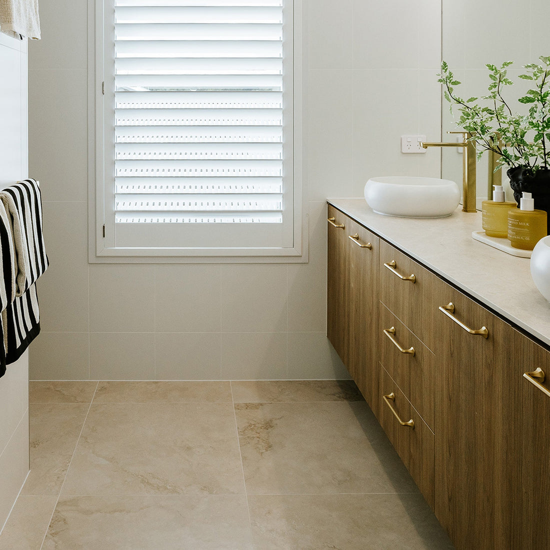 How to Tile a Bathroom: Step-by-Step DIY Bathroom Tiling Guide