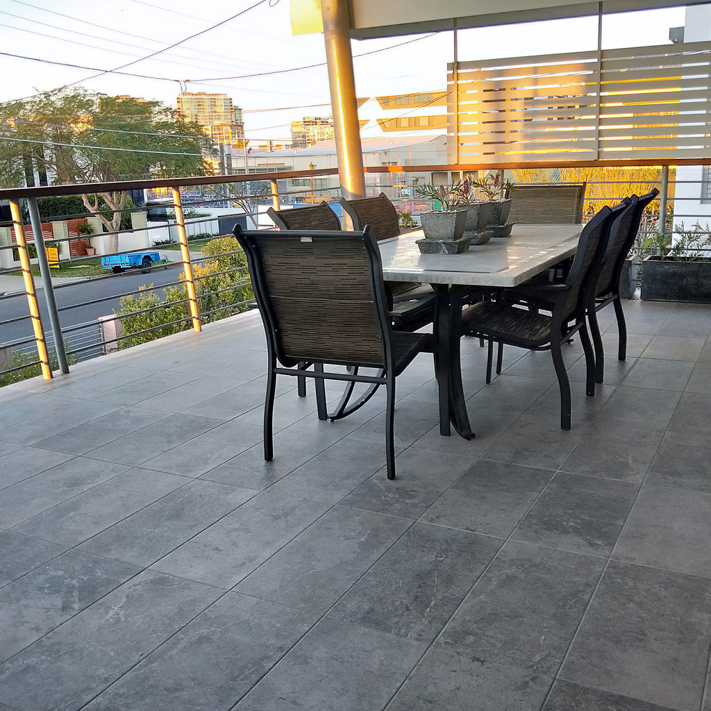 Grey Extra Textured Tile - lifestyle view