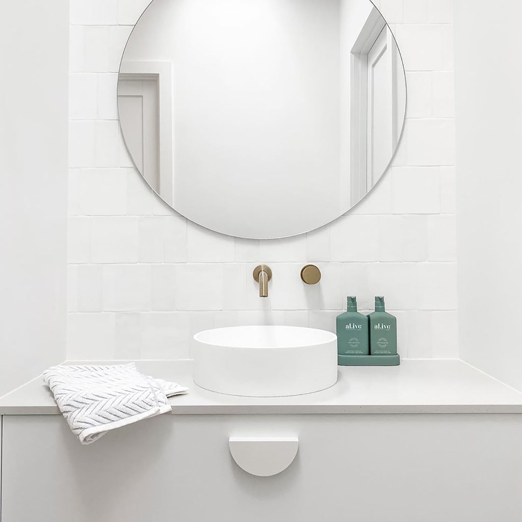 Super White Structured Gloss Tile - lifestyle view
