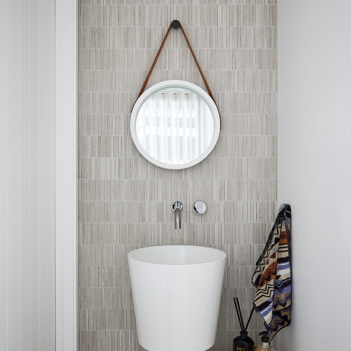 Natural Travertine Silver Fingers Polished Mosaic - lifestyle view