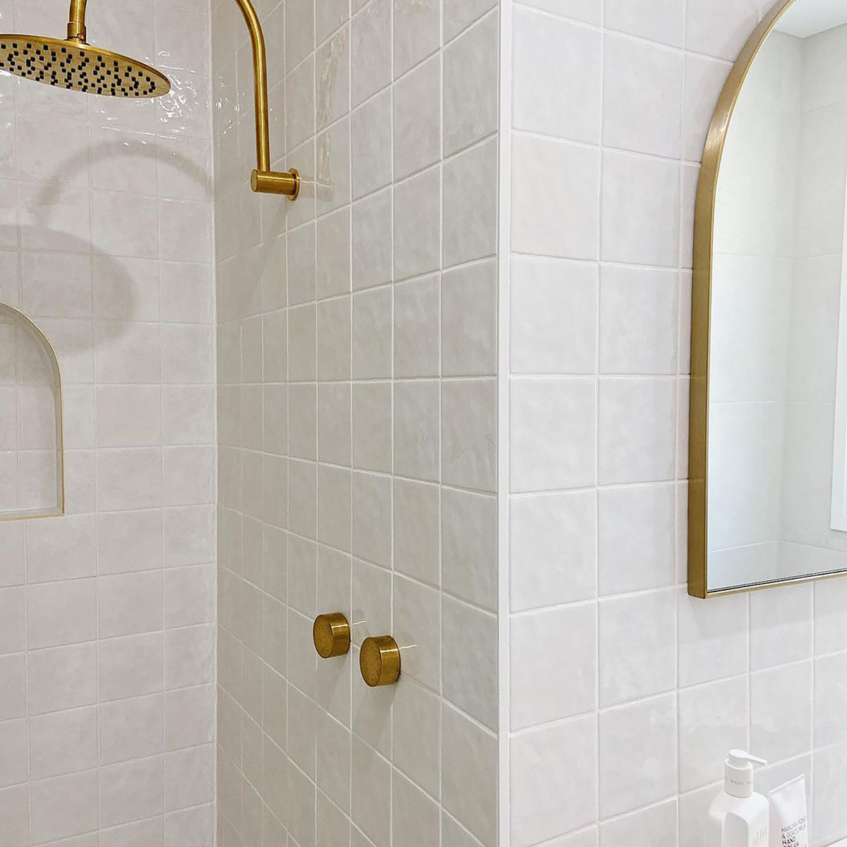 White Structured Gloss Tile - lifestyle view
