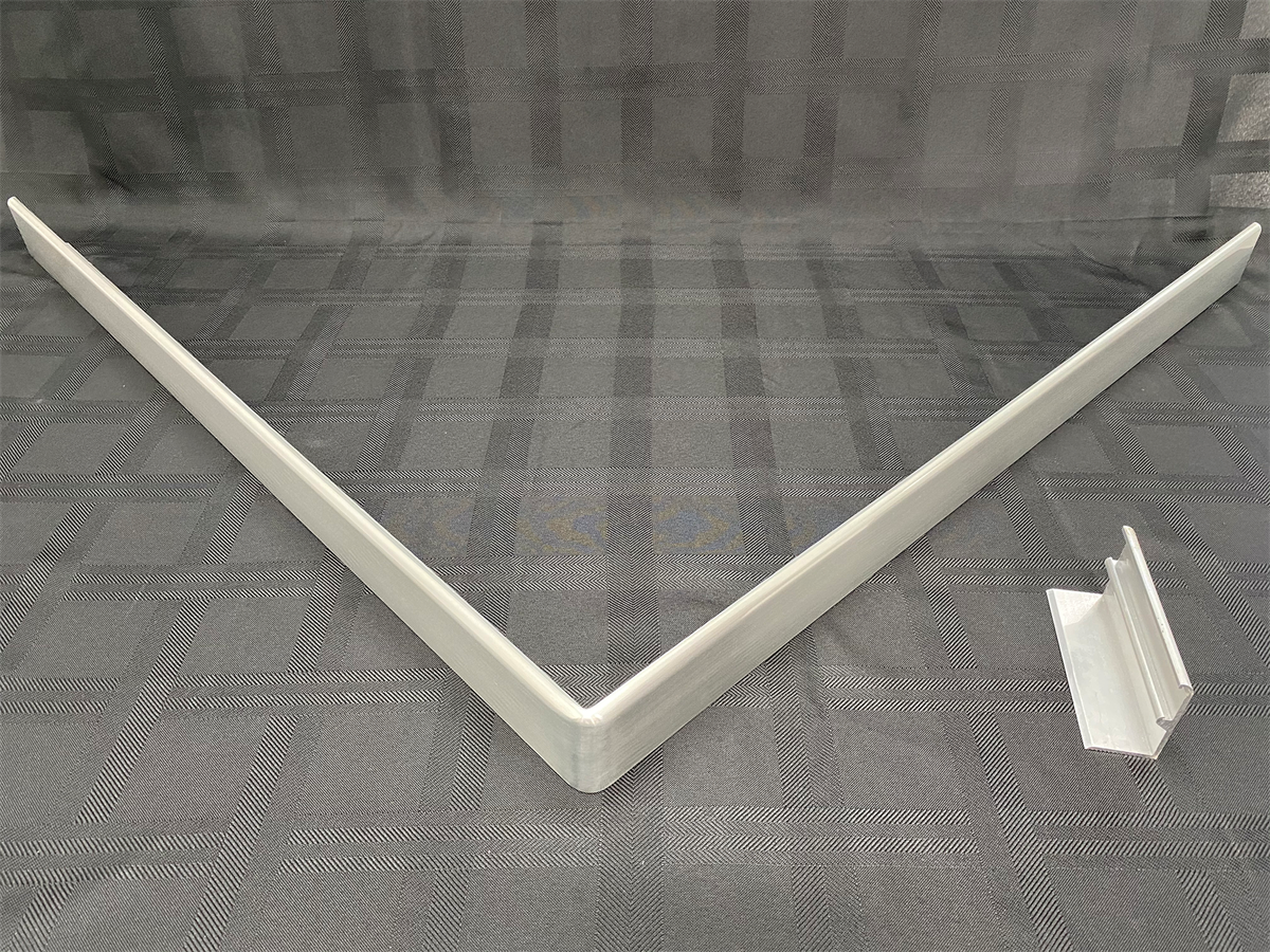 Waterstop Aluminium 90 Degree Bright Silver 1400 x 1400mm