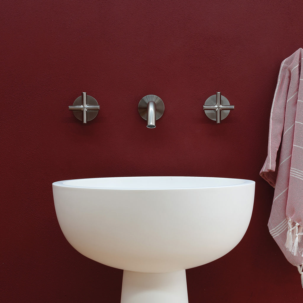 Basin Outlet Curved 180 Brushed Nickel - lifestyle view