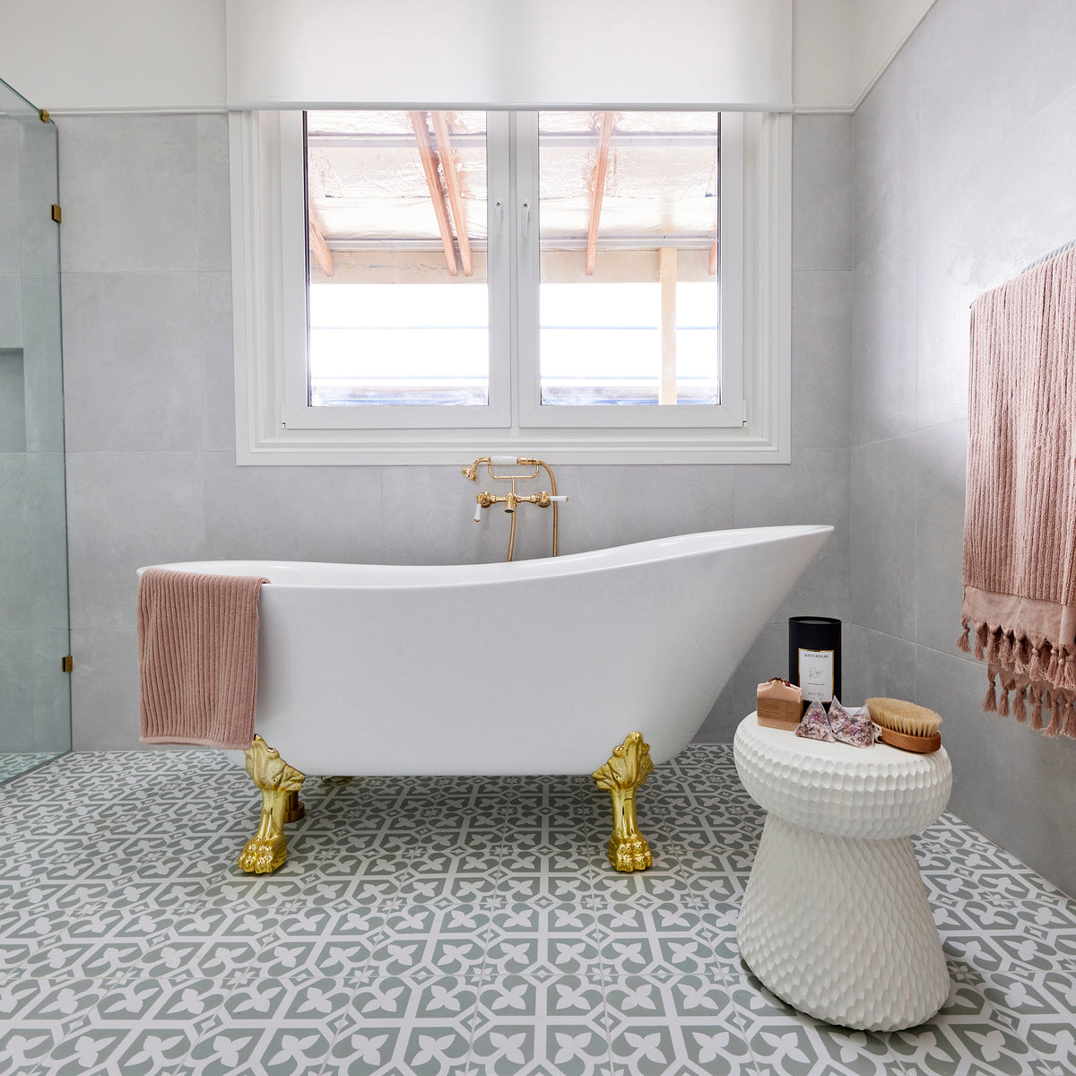 Palm Springs Green Matt Tile - lifestyle view
