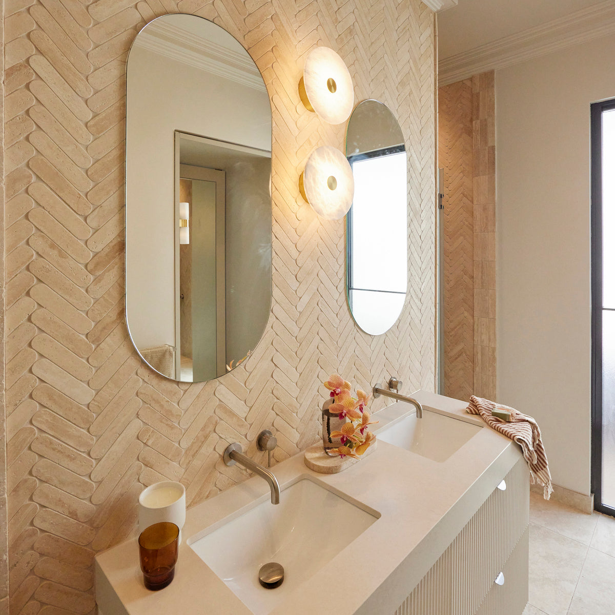 Travertine Crema Microtec Textured Tile - lifestyle view