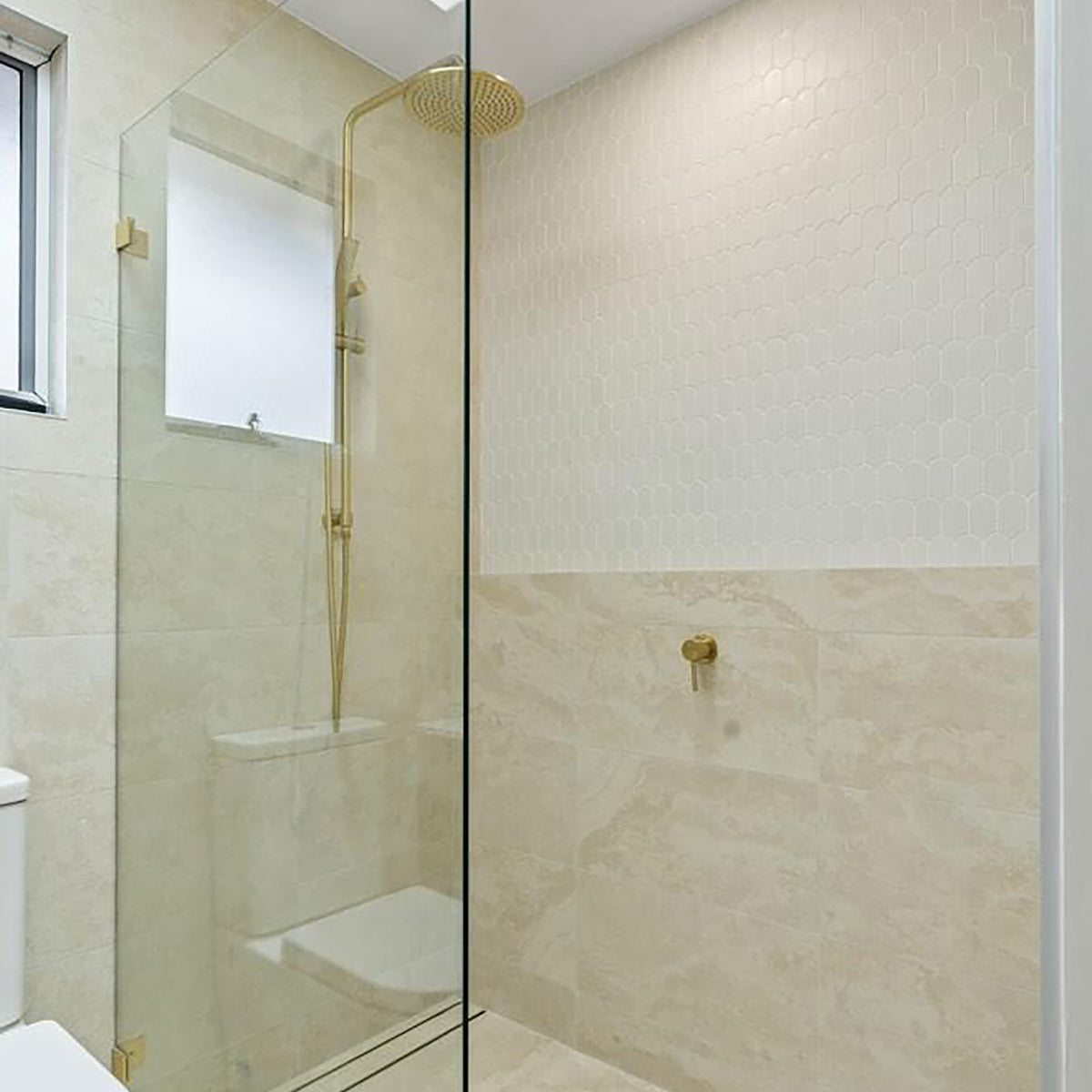 Travertine Avorio Microtec Textured Tile - lifestyle view