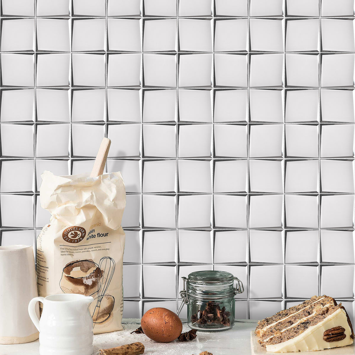 Glass White Gloss Mosaic - lifestyle view