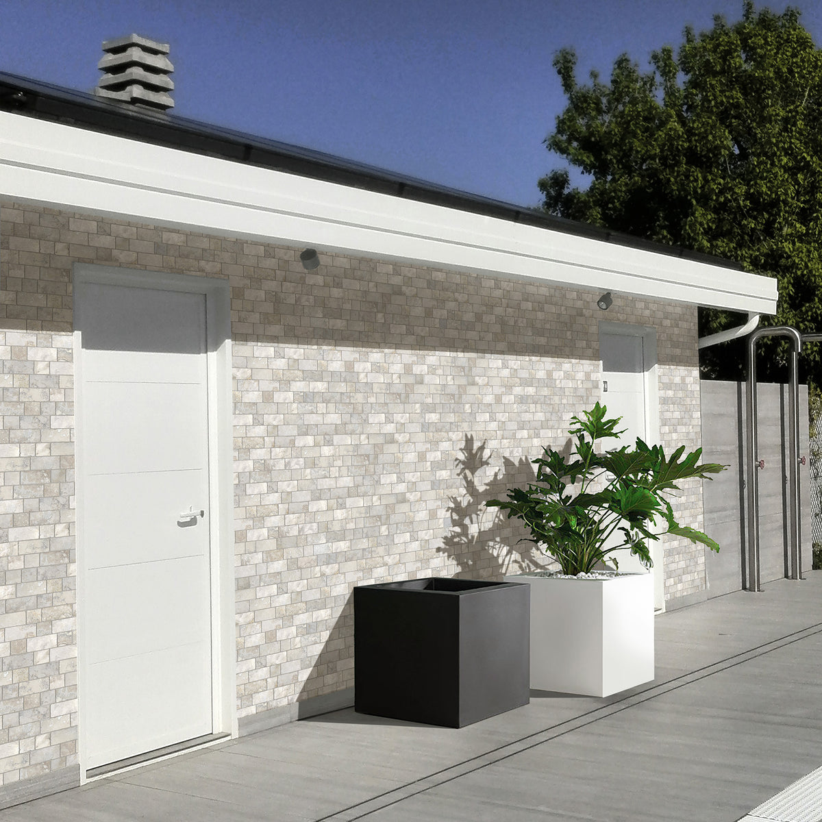 Travertine Modular White Textured Tile - lifestyle view