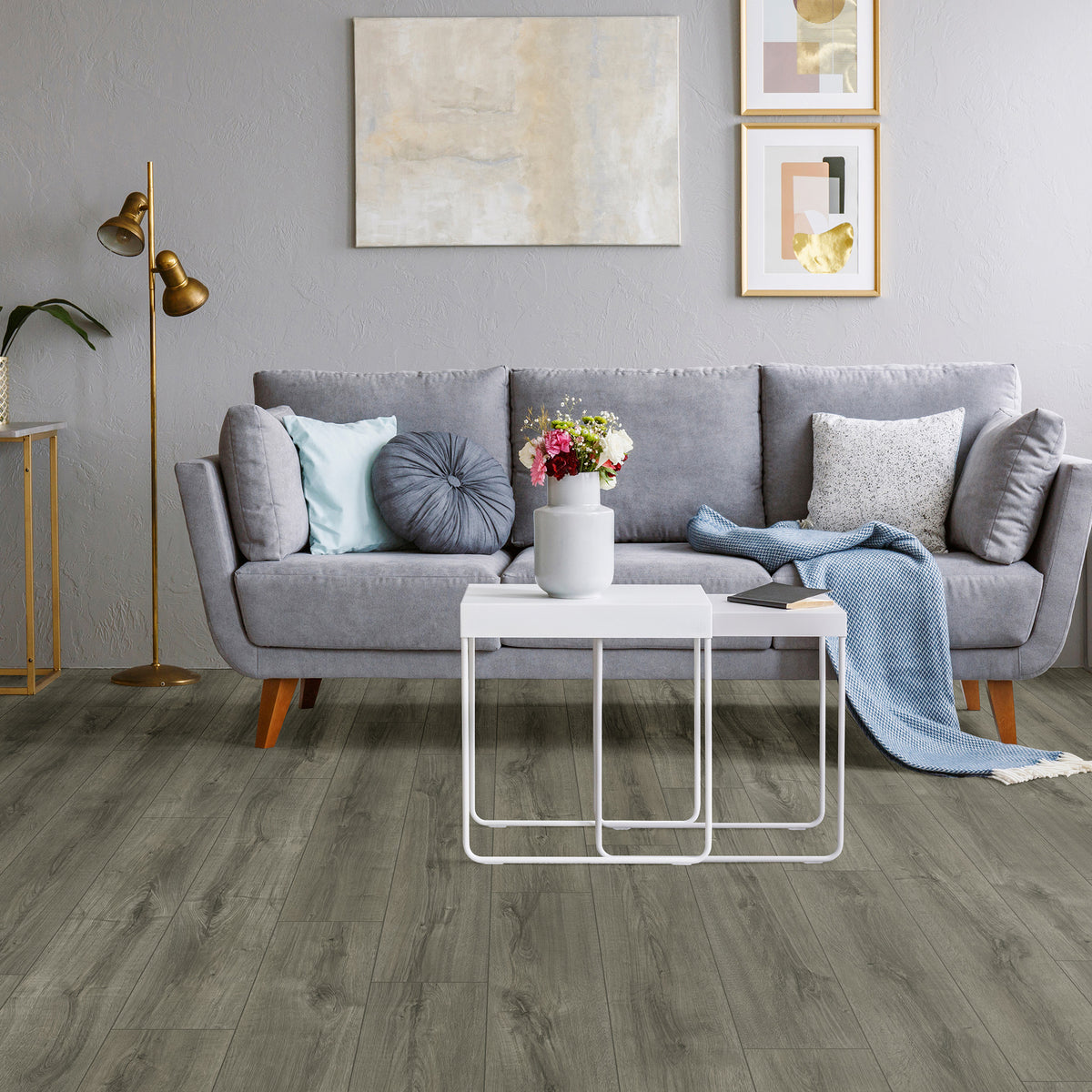 Newtown Oak Laminate - lifestyle view
