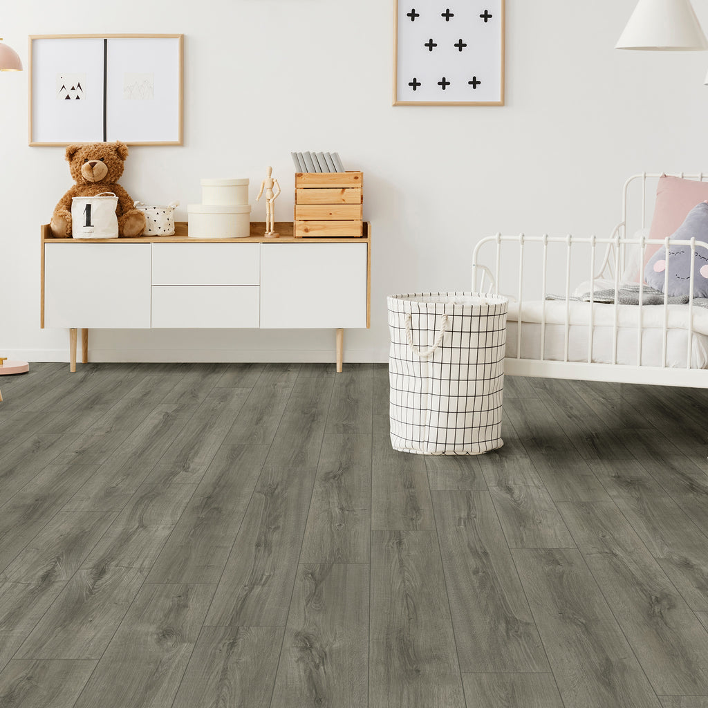 Newtown Oak Laminate - lifestyle view