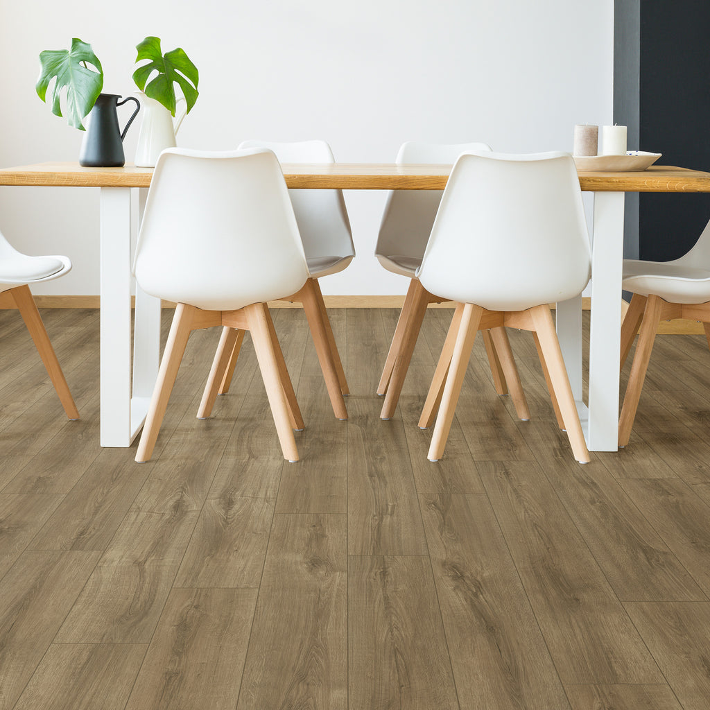 Ridgewood Oak Laminate - lifestyle view
