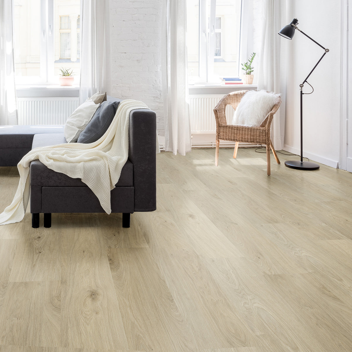 Linen Oak Water Resistant Laminate - lifestyle view
