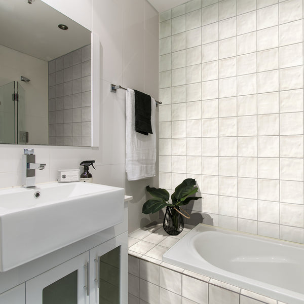 Linen Structured Satin Tile - lifestyle view