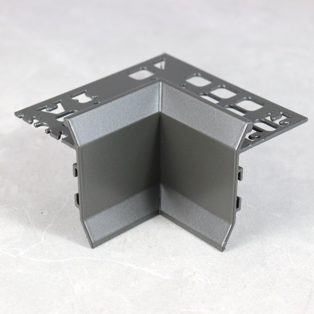 Balcony Trim External Corner Incl 2 Joiners Gunmetal 10mm