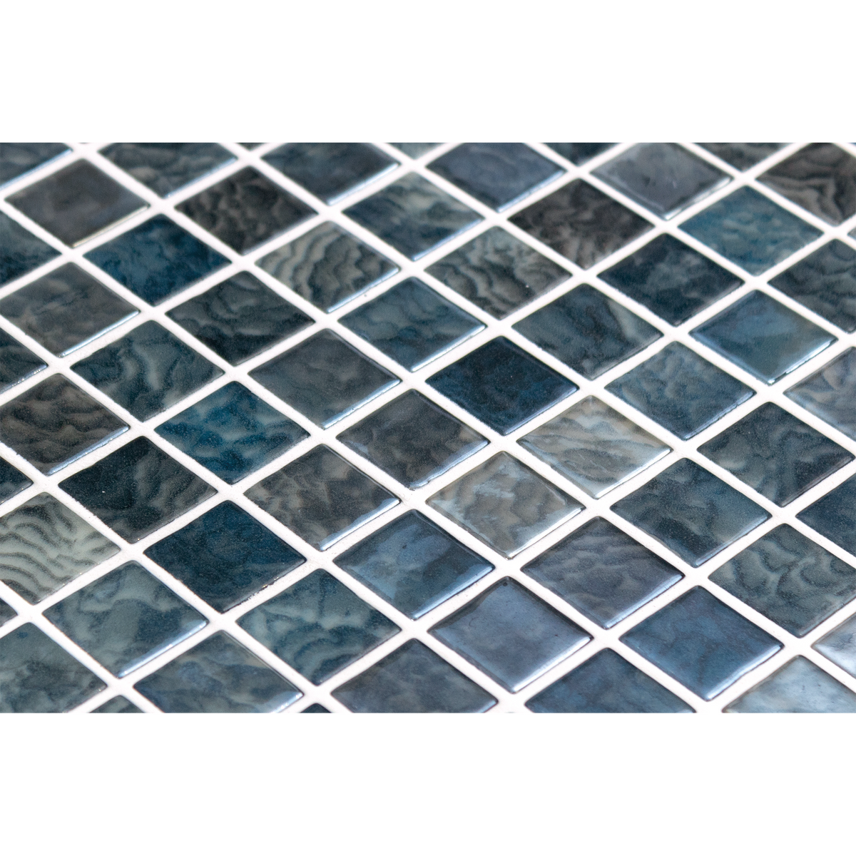 Arrecife Grey Gloss Glass Structured Mosaic