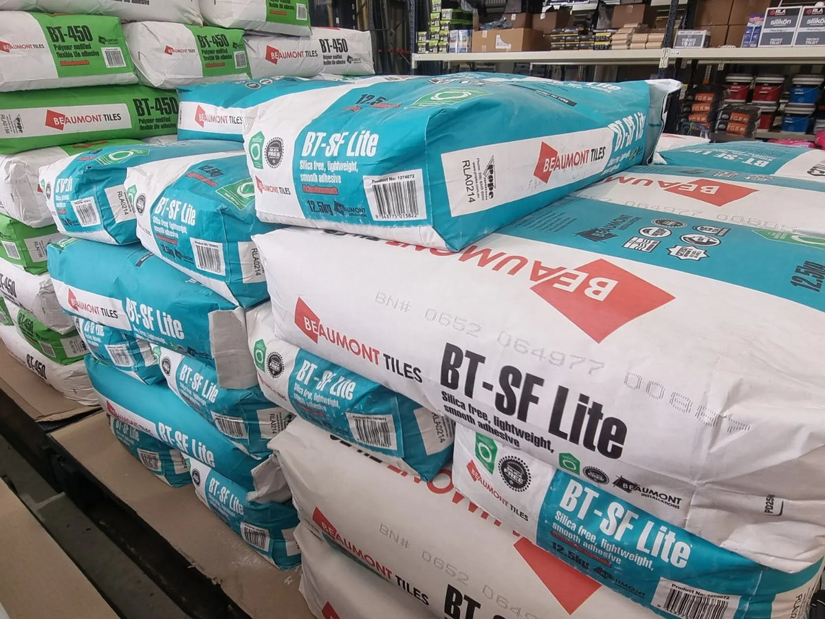 Lightweight tile adhesive bags for fixing porcelain, ceramic and natural stone tiles during installation.