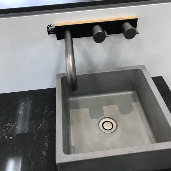 Pop Down Waste Chrome 32-40mm Overflow - lifestyle view