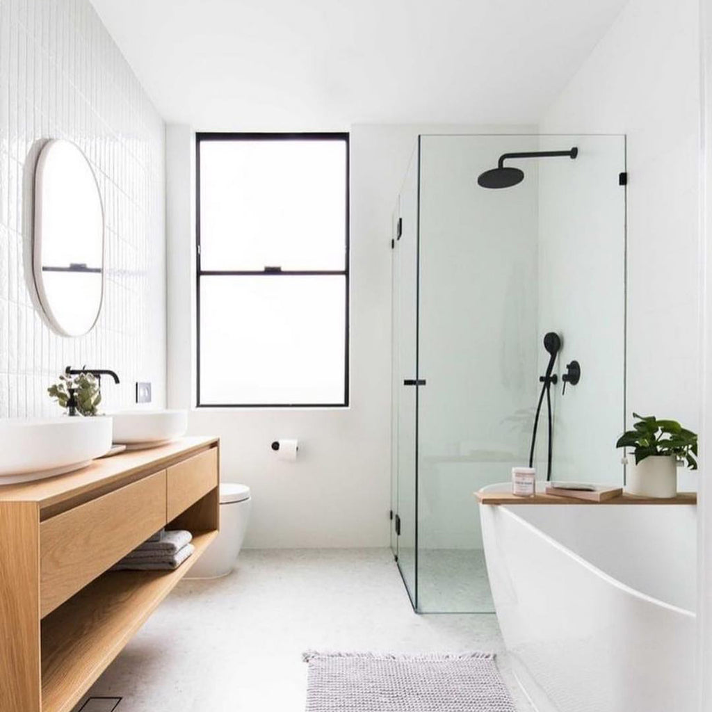 Megaflex Low Tile Insert Chrome 100x100x50mm - lifestyle view