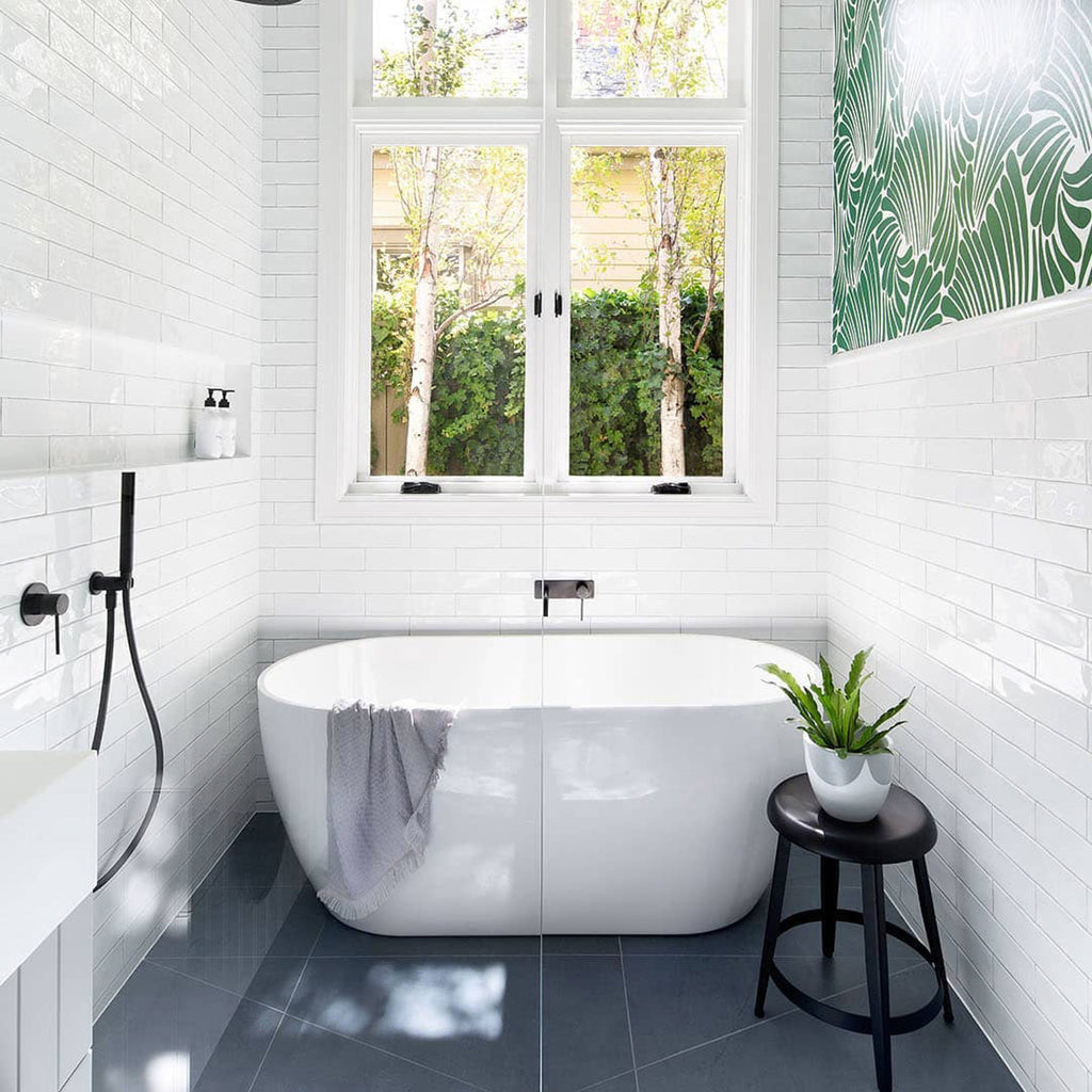 Megaflex Low Tile Insert Chrome 100x100x80mm - lifestyle view