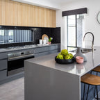 Natural Marble Nero Herringbone Honed Mosaic - lifestyle view