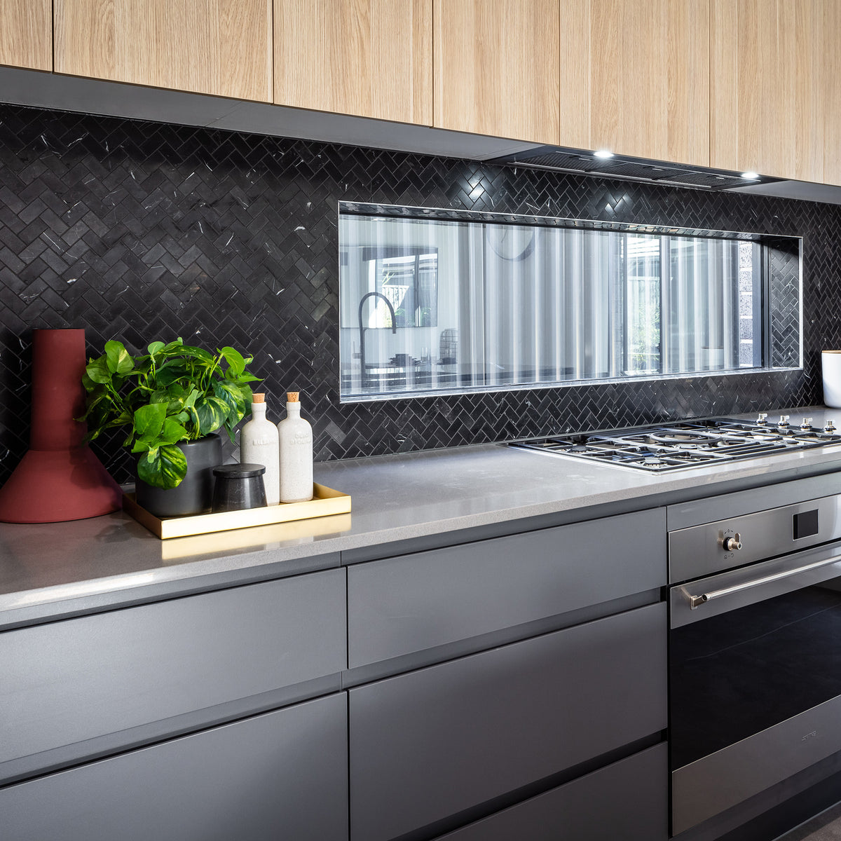 Natural Marble Nero Herringbone Honed Mosaic - lifestyle view
